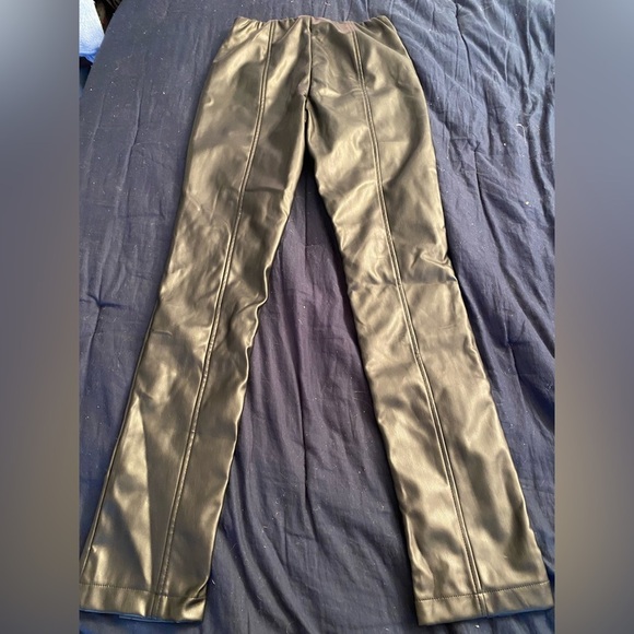 Steve Madden Anastasia Legging Split Bottom Hem Black Faux Leather New with Tags - Picture 6 of 11